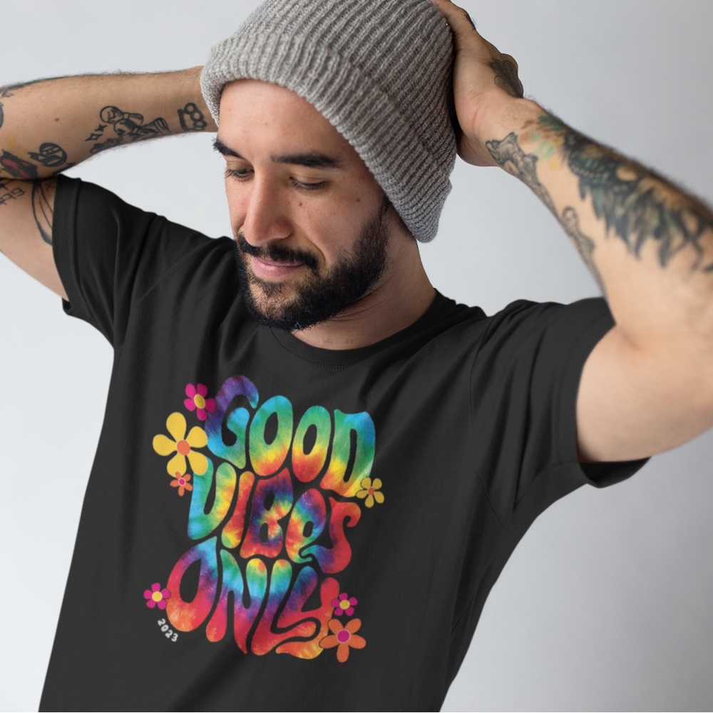 Good Vibes Groovy Colorful Psychedelic Men’s Black Tee NWT